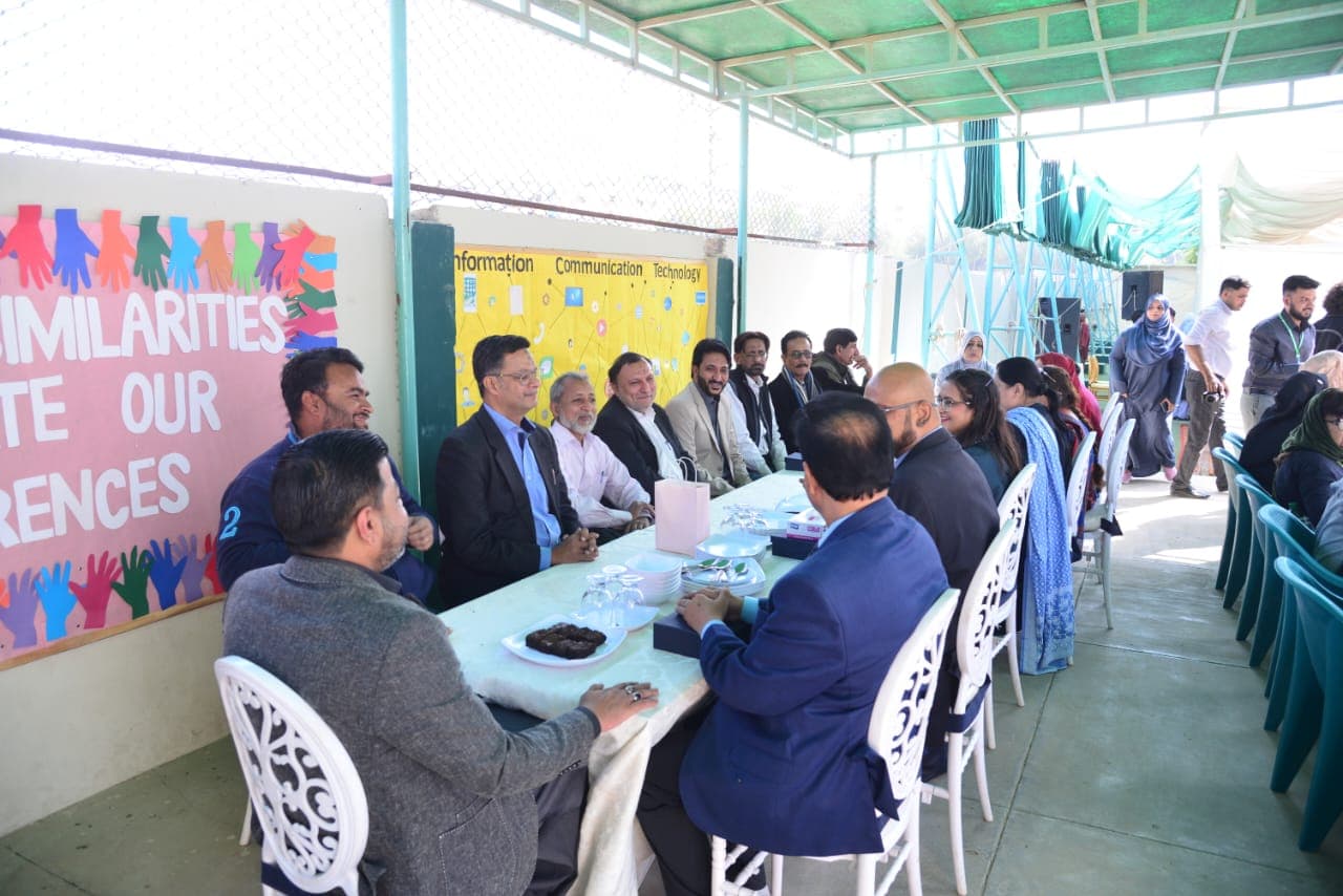 بین المدارس تقریری مقابلہ ، سیڈز اسکول کی پہلی پوزیشن