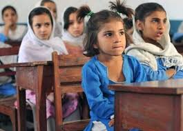 سندھ میں پرائمری اسکولوں کے طلبا کو صحت کی سہولتیں دینے کا منصوبہ